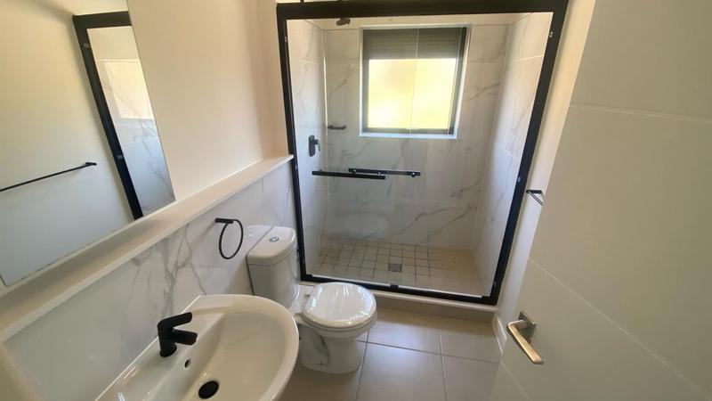 To Let 1 Bedroom Property for Rent in Richwood Western Cape